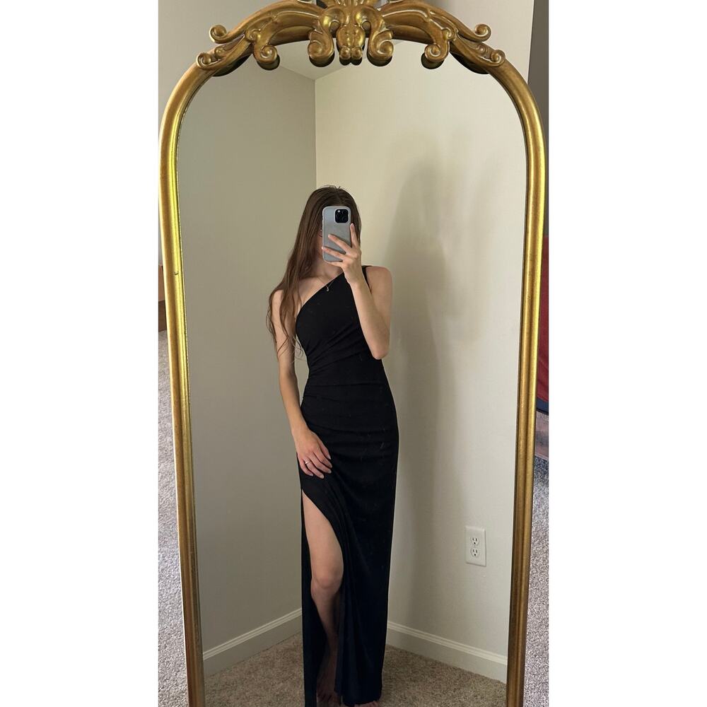Vintage Laundry Shelli Segal Black Beaded Ruched One Shoulder Dress